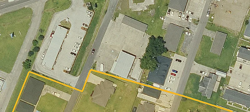 111 Riv Oaks Dr