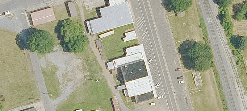 114 Land Ave