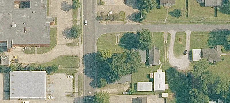 101 Saint Louis St