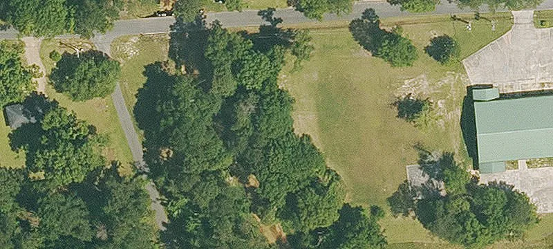 14420 Nuccio Rd