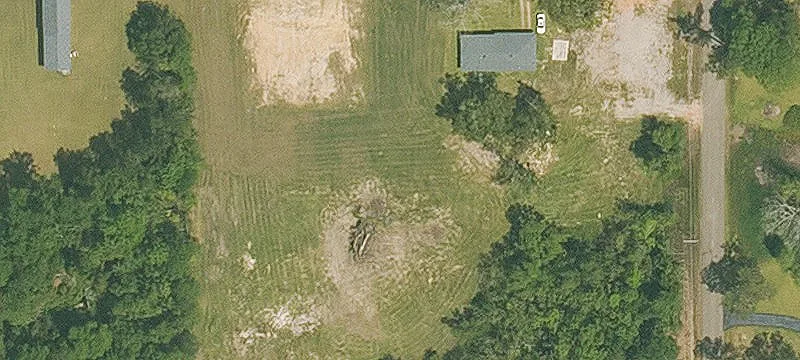 19518 Hwy 190th E