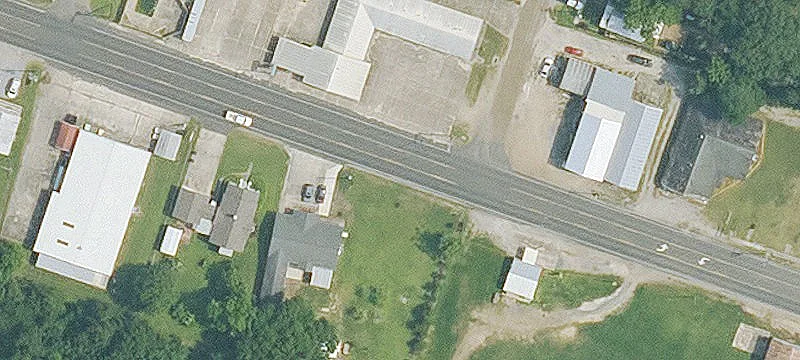 705 Veterans Meml Dr