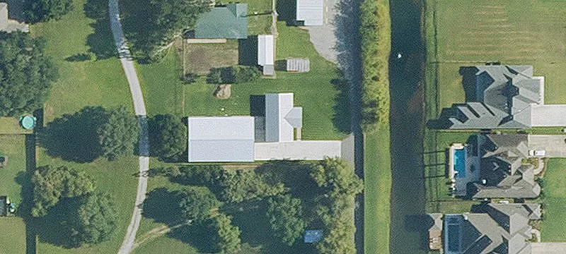 429 La Neuville Rd