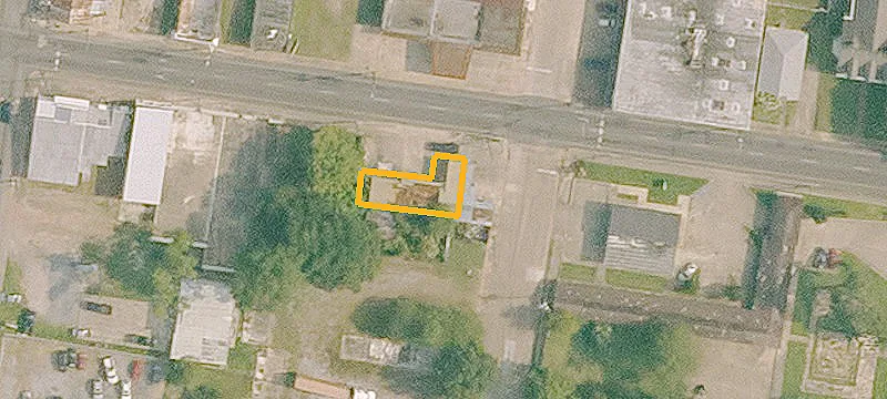 405 Landry St