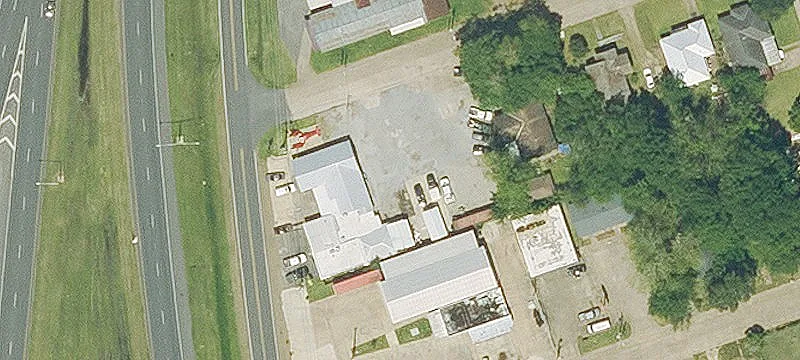55 Macarthur Dr