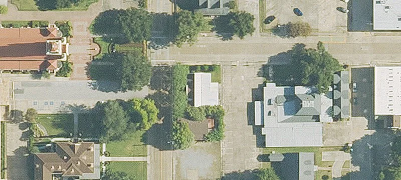 1001 Saint John St