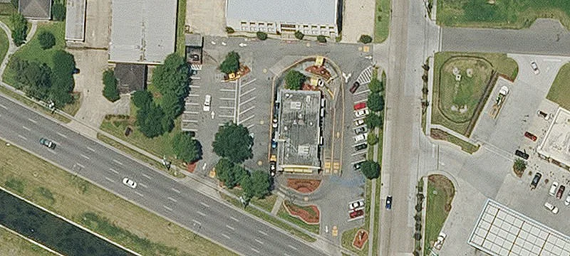 3250 General Degaulle Dr