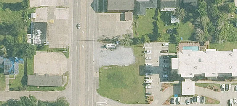1008 Sampson St