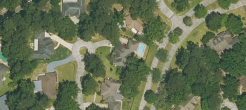 303 10th Ln