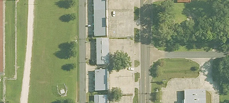 601 Thomson Ave
