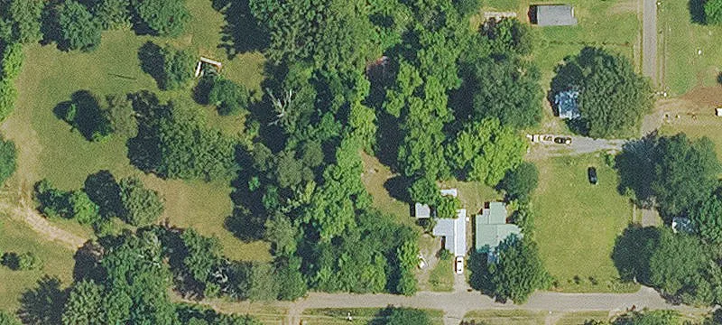 310 Cp Vivian St