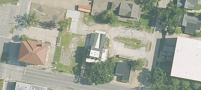 517 Broad St