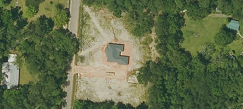 Lacombe, LA 70445