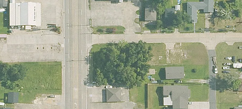 Sampson St