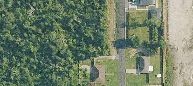 526 Ryan St
