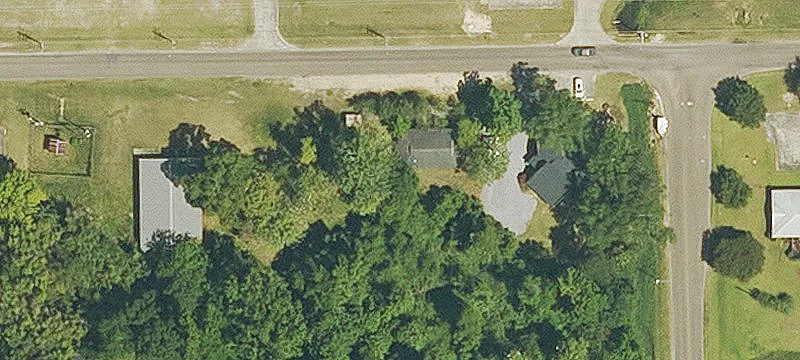 608 Willis Ave