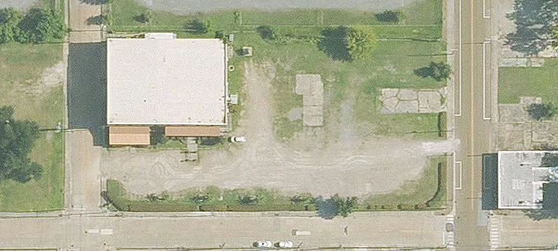 110 Pne St