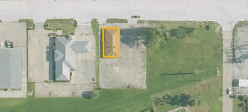 3000 Maplewood Dr