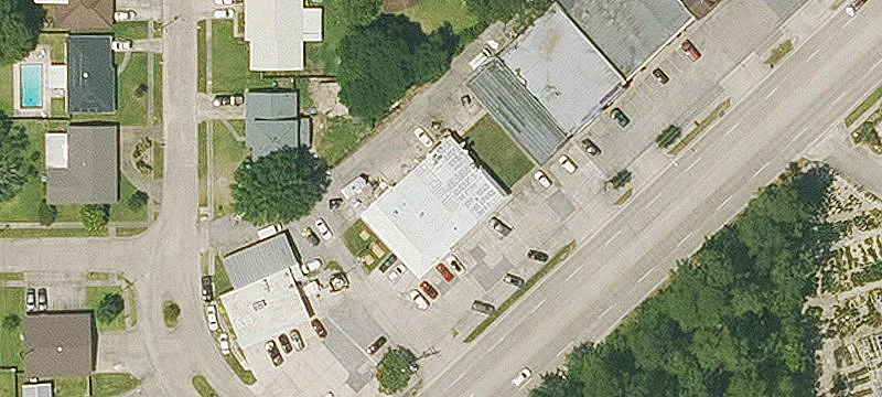791 Robert Blvd