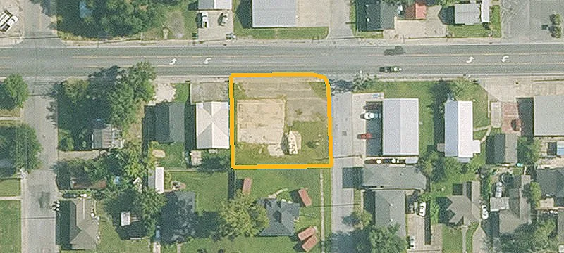 307 Napoleon St