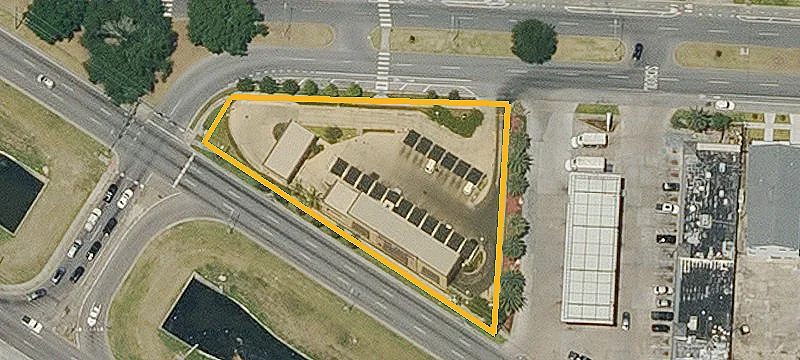 3600 General Degaulle Dr