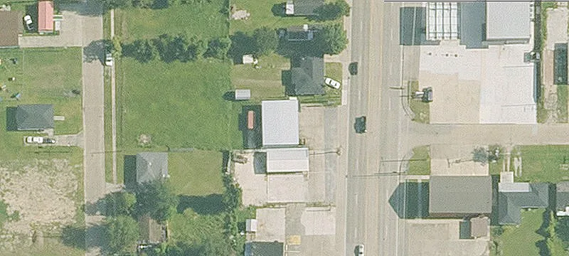 1121 Sampson St