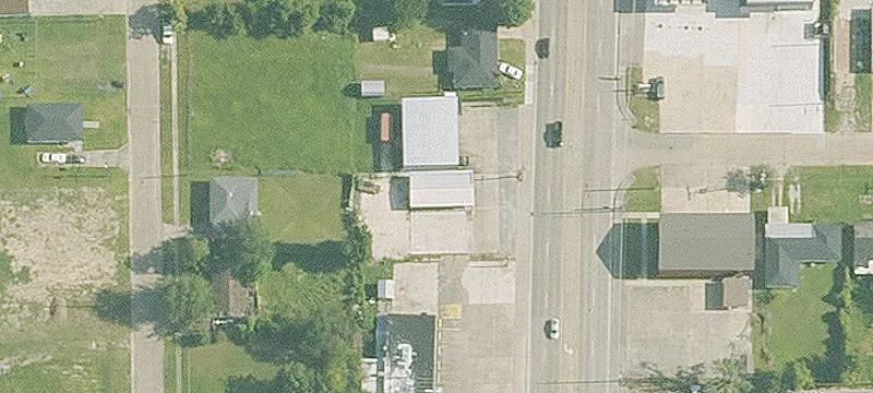 1119 Sampson St