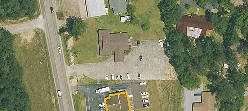 2535 Veterans Ave