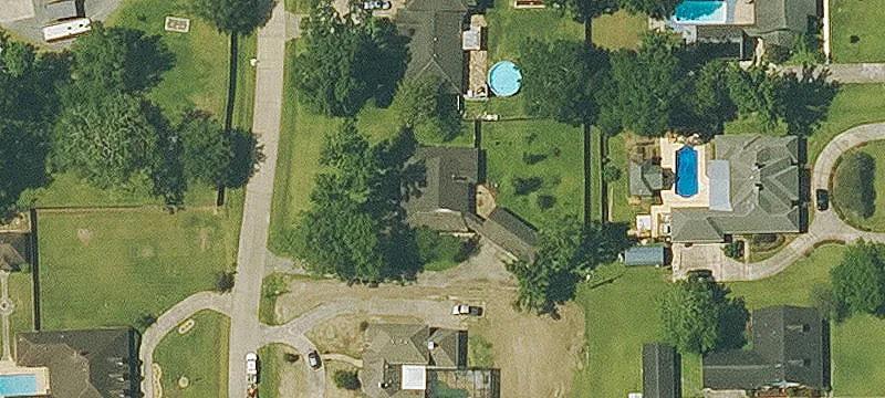 2204 Evergreen Ave