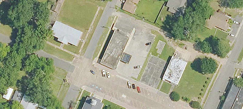 220 Louisiana Ave