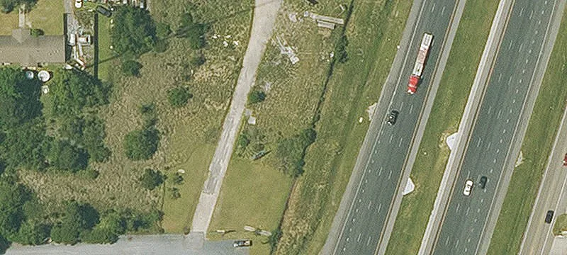 400 Garrett Rd