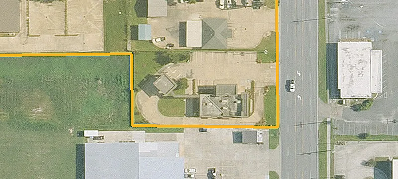 975 Beglis Pkwy