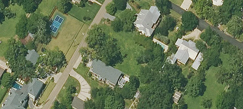 Mandeville, LA 70448