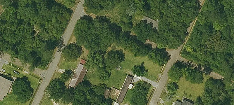 Lacombe, LA 70445