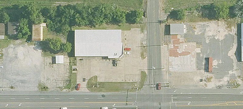 2360 Napoleon St