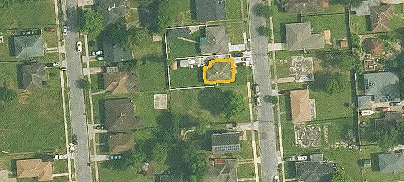 8400 Gentilly Rd