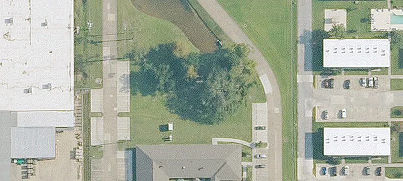 1525 Mcneese St
