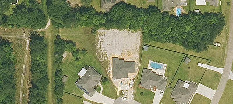 708 Sawyer Ct