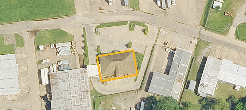 3200 Baldwin Ave