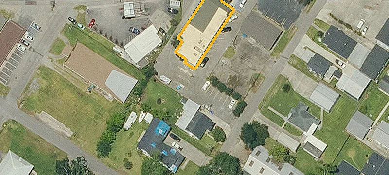 108 Sellers Ave