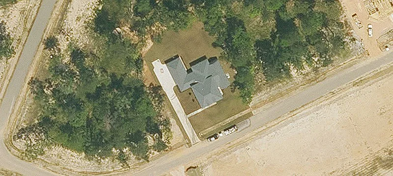 82 Thunderbird Dr