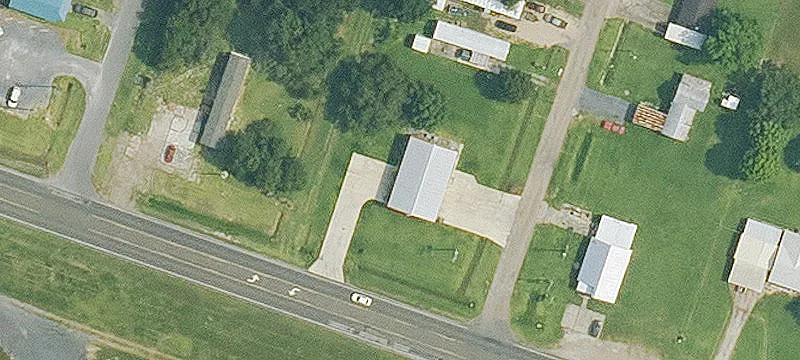 1812 Veterans Meml Dr