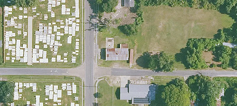 504 Landrum St
