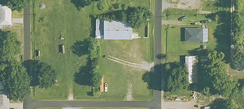 303 Fernway Ln
