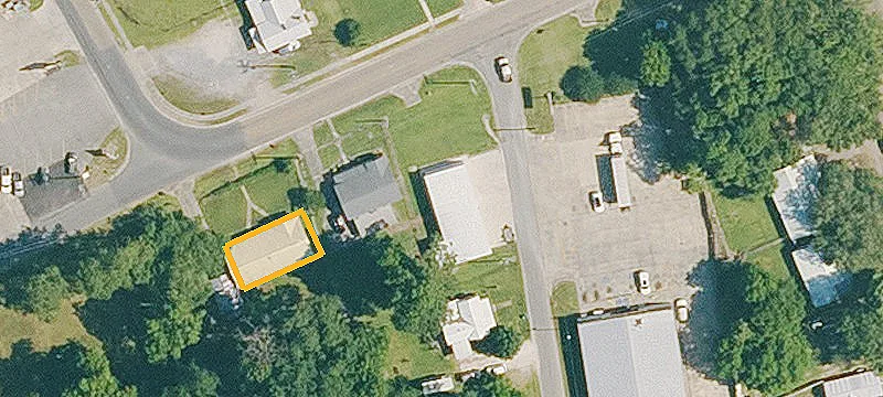 1004 Widow Ln