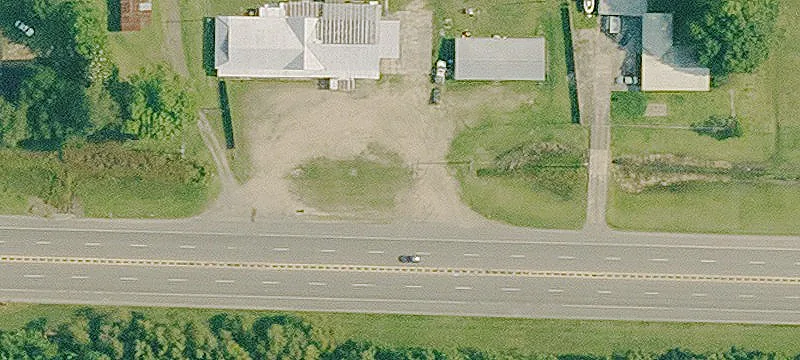 8899 Airline Hwy