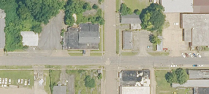 208 Pne Ave