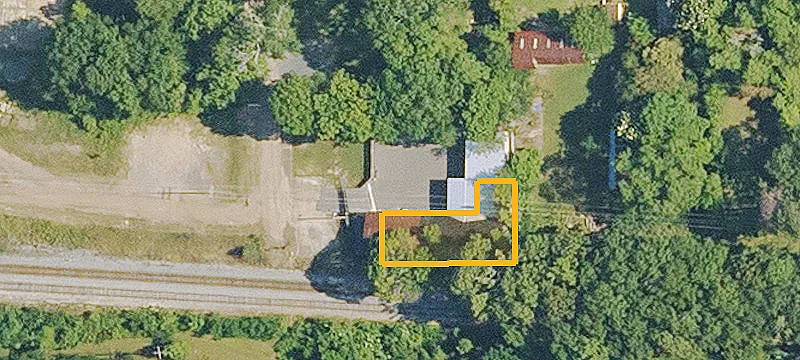 100 Hazel St
