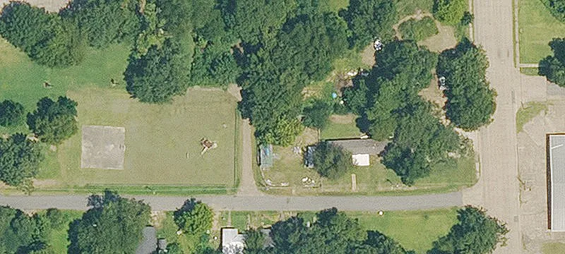 422 Welch Ave