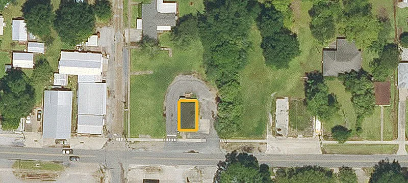 211 Main St